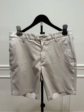Men's Classic Cream Chino Shorts, SIZE 34